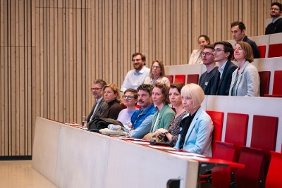 12_OeGKJungmedizinerinnenempfang-14.04.2026-090.jpg