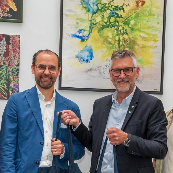 Dr. Joachim Hechenberger-Schwarz, &Auml;rztliche Leitung PVE; Manfred Brunner - Landesstellenausschussvorsitzender der &Ouml;GK in Vorarlberg