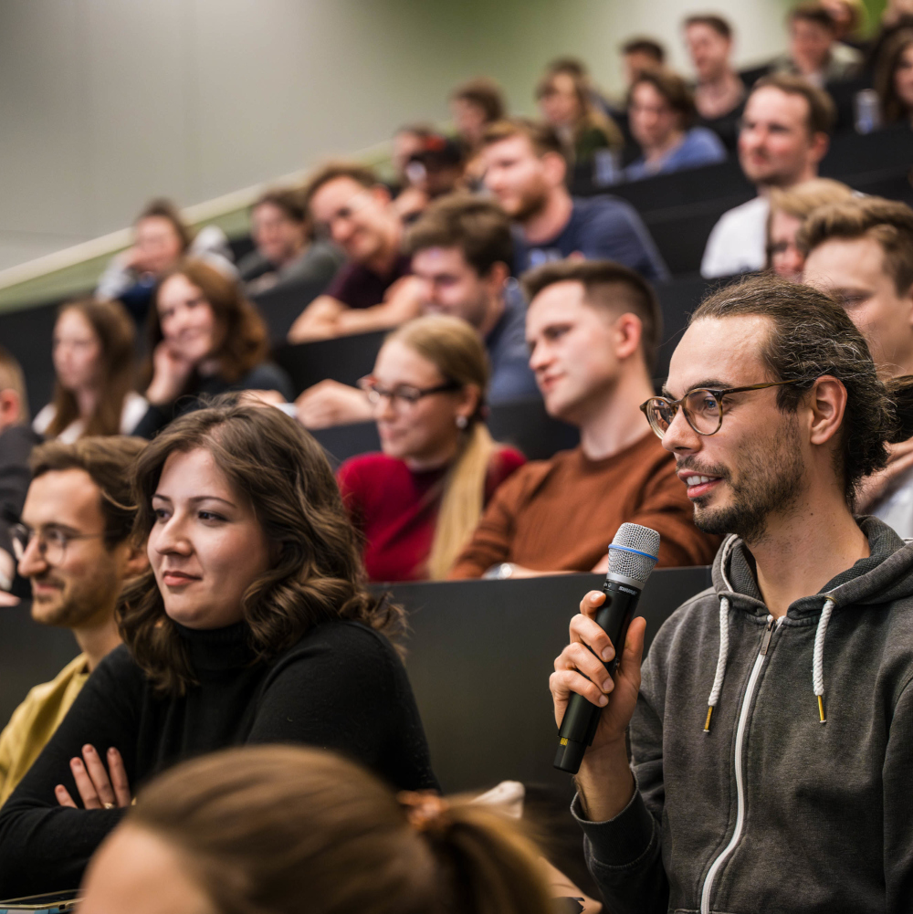 Mehr Informationen zum Thema: Save-the-date: Empfang für Jungmediziner*innen